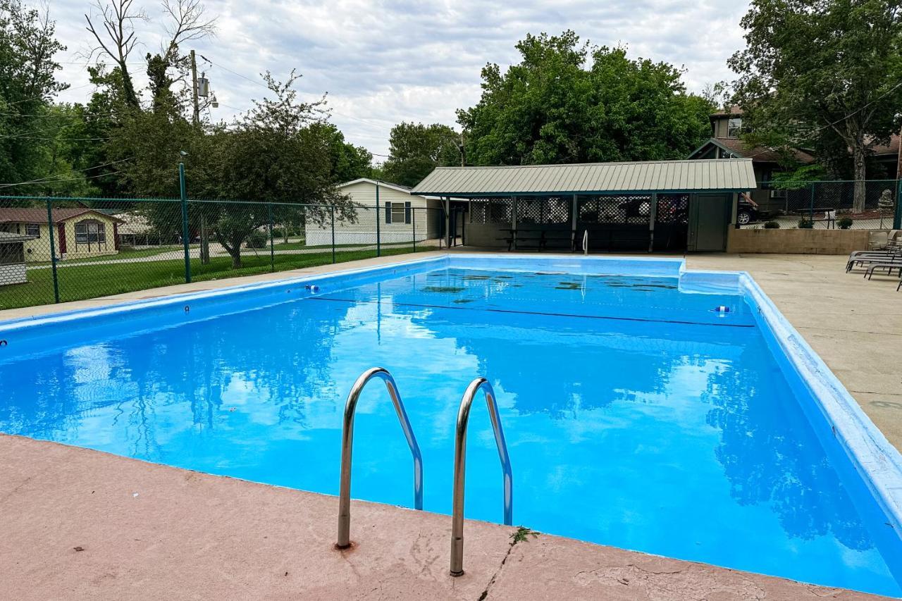 Edgewater Beach Resort 19 Forsyth Экстерьер фото
