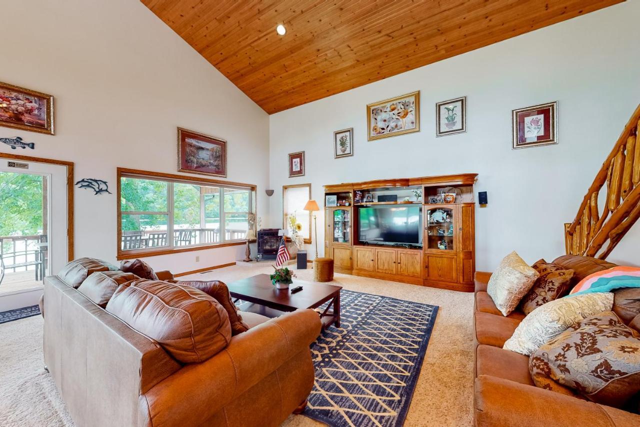 Edgewater Beach Resort 19 Forsyth Экстерьер фото